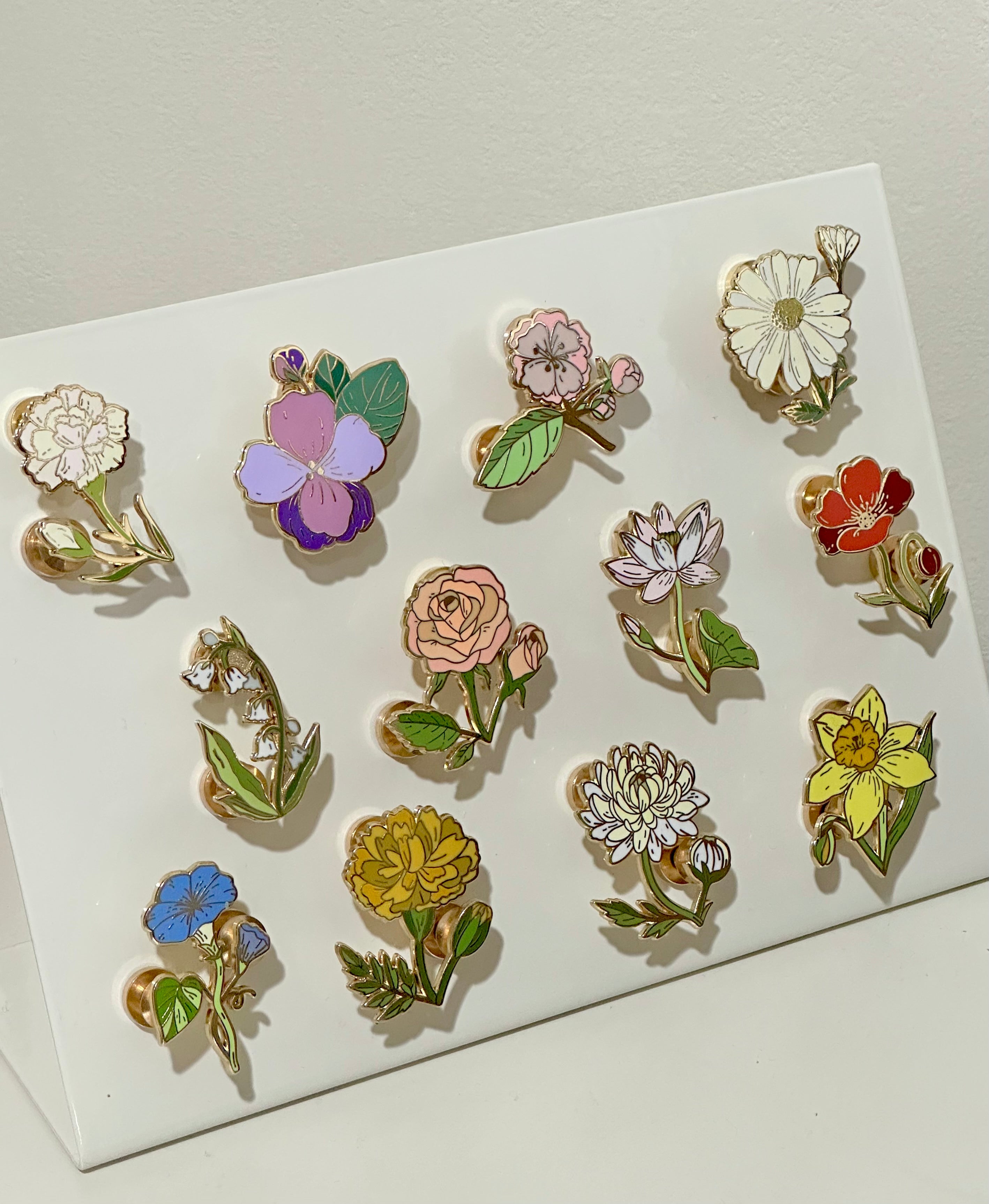Bud+Blossom Birth Flower Pins