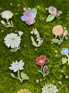 01. Carnation ✿ bud+blossom | Birth Flower Enamel Pin